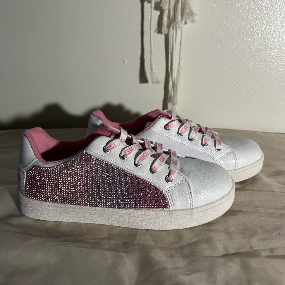 Juicy Couture Girls Sparkly Pink Sneakers